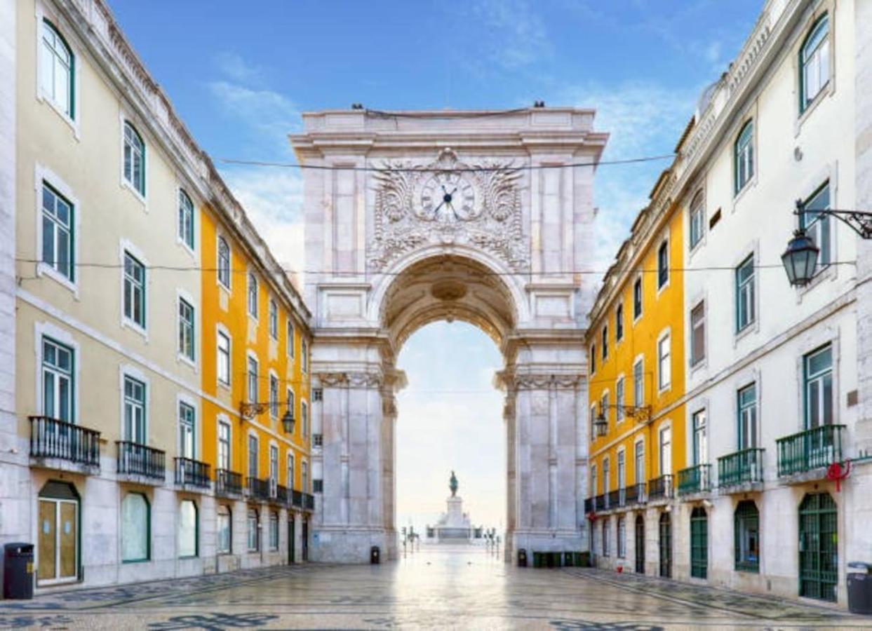2 Bedroom Apartment For 4 People With Free Public Parking Lisboa Kültér fotó